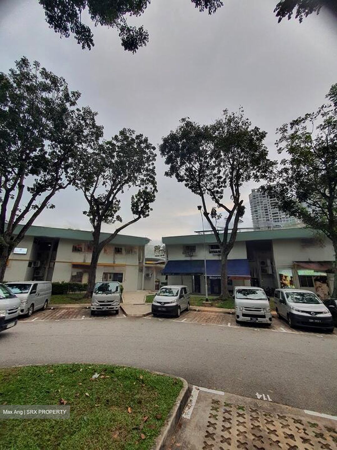 Cheng San Centre (D20), Shop House #459406431
